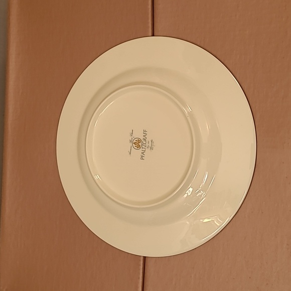 Pfaltzgraff Alexandra Bone China 5 Piece   Place Setting 507-032 - Picture 7 of 12